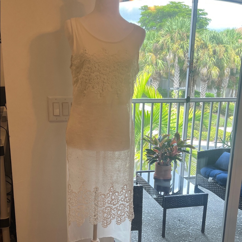 Bebe Classic White Tee